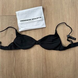 Elegant Black Underwire Bikini Top